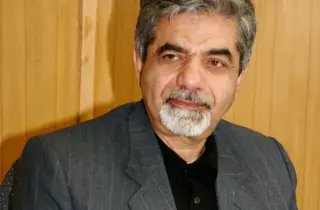 تمجید بر حق علم در ایران و چگونگی آن در فرمایشات اخیر رهبر معظم انقلاب